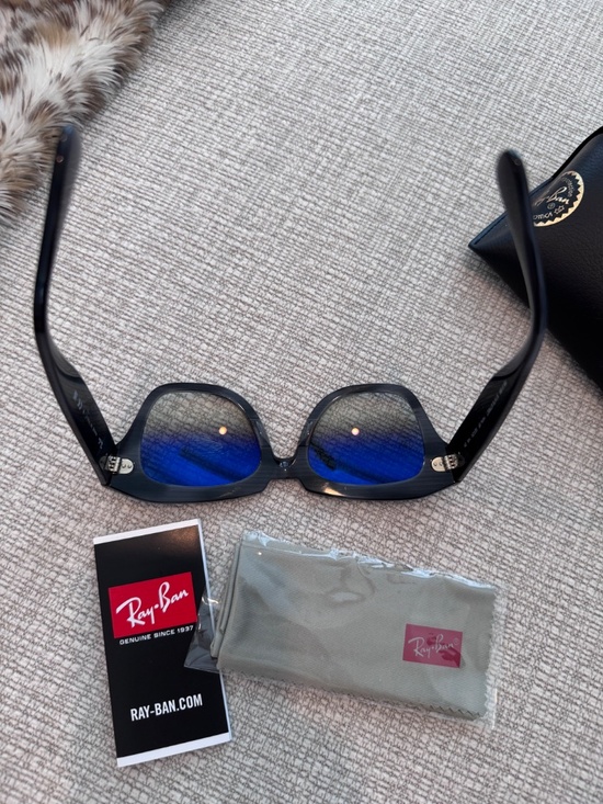 RAY BAN RB2186 State Street Sunglasses Grey/Blue NWOB main image 10